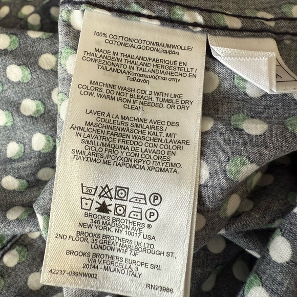 Brooks Brothers Fitted Blue Green Polka Dot V Neck Button Up Blouse - Picture 10 of 10